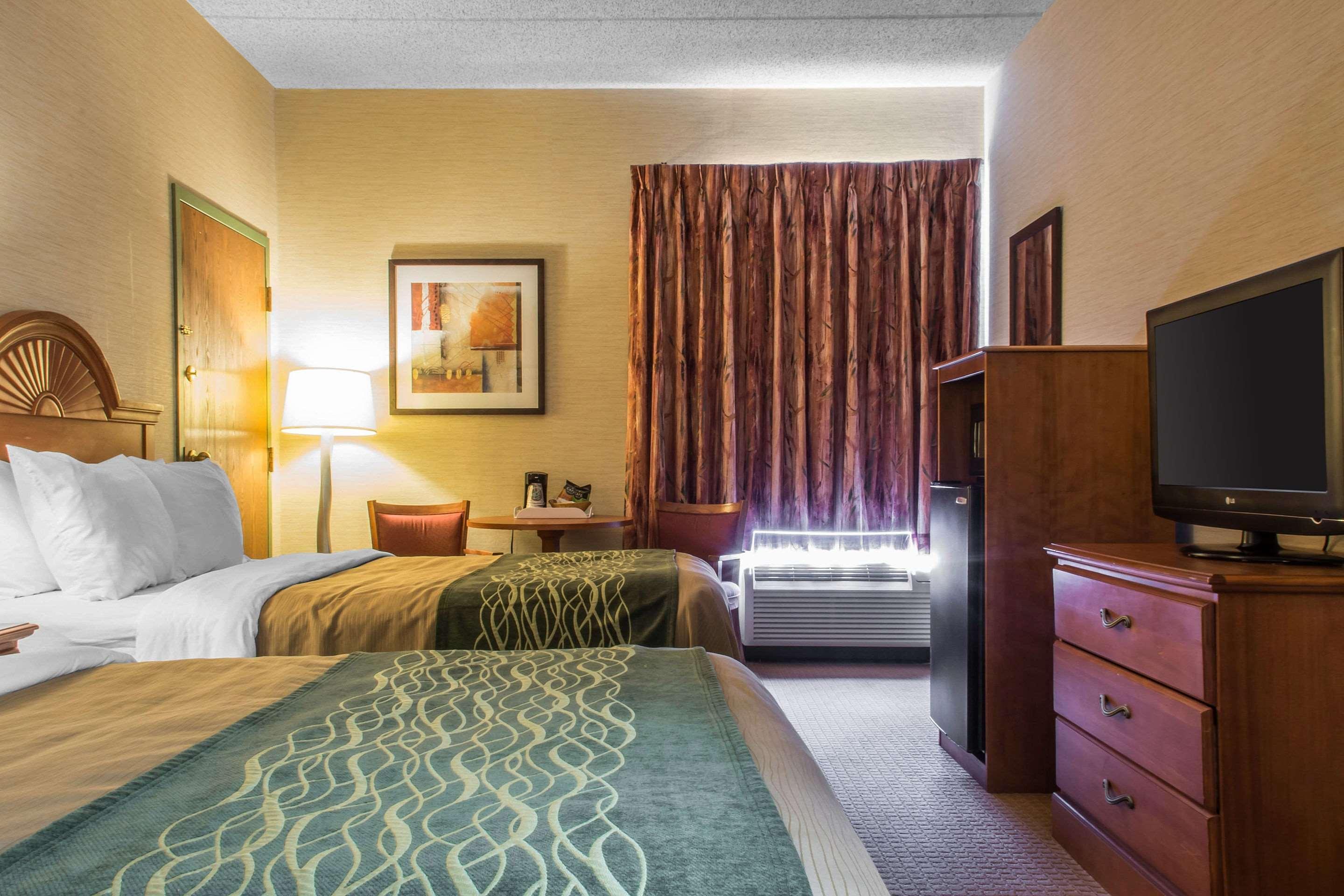 Quality Inn & Suites Mansfield Exteriör bild